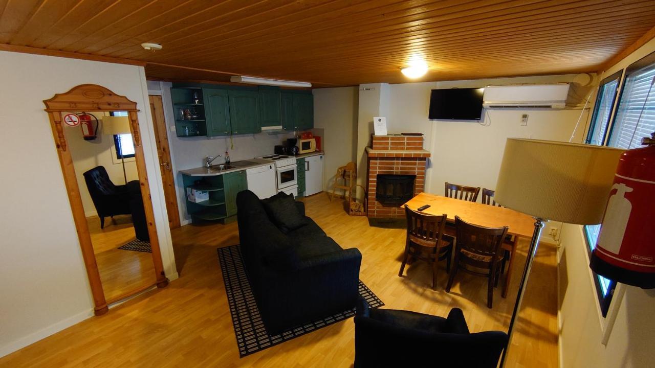 Hotel Guossi Karigasniemi Buitenkant foto