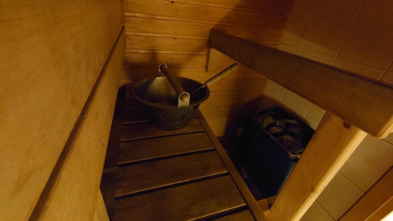 Hotel Guossi Karigasniemi Buitenkant foto