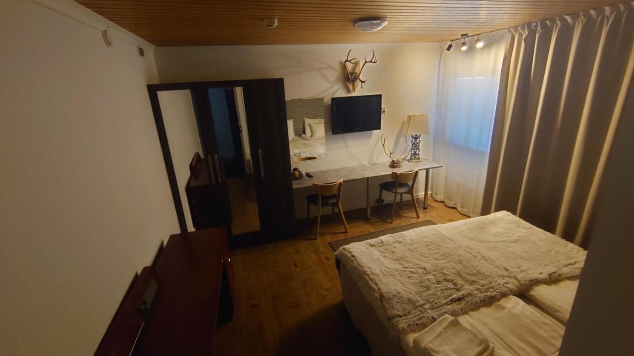 Hotel Guossi Karigasniemi Buitenkant foto